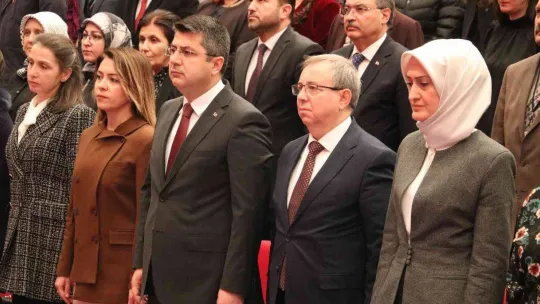 Edirne'de panelde kadınlar el emeği ürünlerini tanıttı