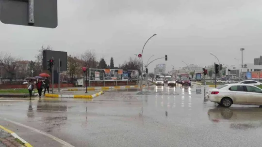 Edirne'de sağanak etkili oldu