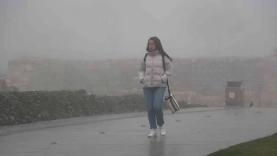 Edirne'de yoğun sis etkili oluyor