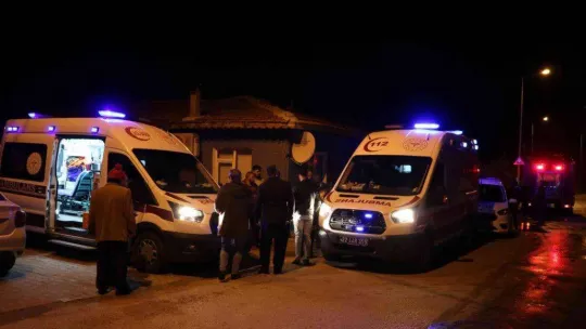 Edirne'deki ev yangınında 1 kişi yaralandı