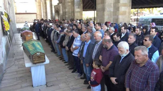 Edirne'nin 'Kıymet Teyzesi' hayatını kaybetti