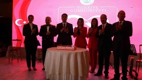 Edirne Valiliği Cumhuriyet resepsiyonu düzenlendi
