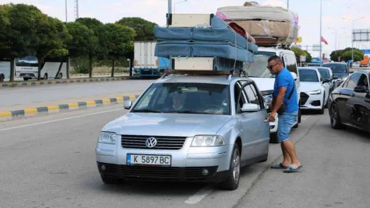 Edirne'ye akın eden Bulgarlar bin Euro harcıyor