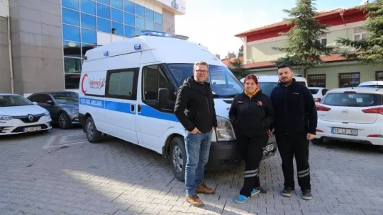 Edremit Belediyesi yaraların sarılması için seferber oldu