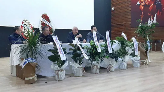 Edremit Esnaf Kredi ve Kefalet Kooperatifi Genel Kurulu'nda Alparslan güven tazeledi