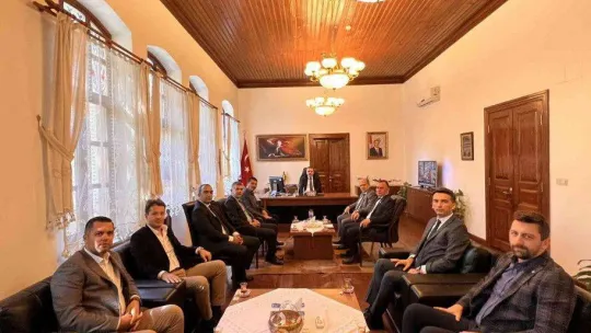 Edremit Ticaret Odası yönetiminden kaymakama ziyaret