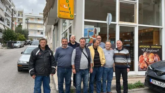 Ege'de suyun iki yanından futbol dostluğu