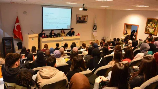 Eğitim Fakültesi öğrencilerine farkındalık eğitimi