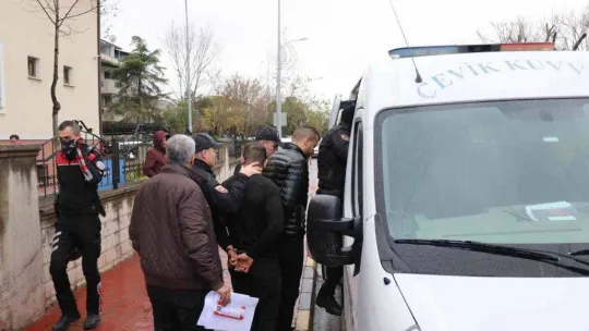 Eğlence mekanlarının çatışmasında 14 şüpheli adliyeye sevk edildi