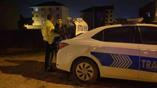 Ehliyetsiz sürücü kovalamaca sonucu yakalandı