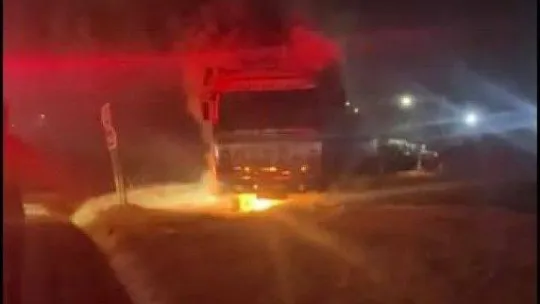 Ekmek teknesi küle döndü: 'Vay gitti benim köfte arabam vay' diyerek hüngür hüngür ağladı