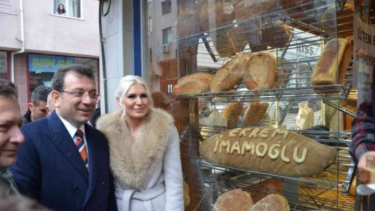 Ekrem İmamoğlu'ndan esnafa: 'Ekmek gibi yesinler Ekrem'i diyorsunuz yani'