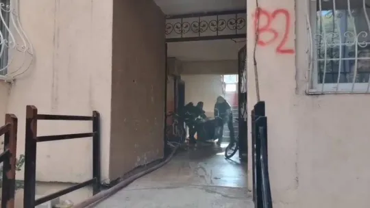 Elektrik tesisatındaki arıza mutfağı yaktı