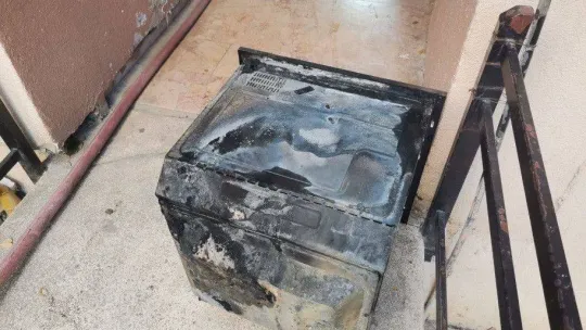 Elektrik tesisatındaki arıza mutfağı yaktı