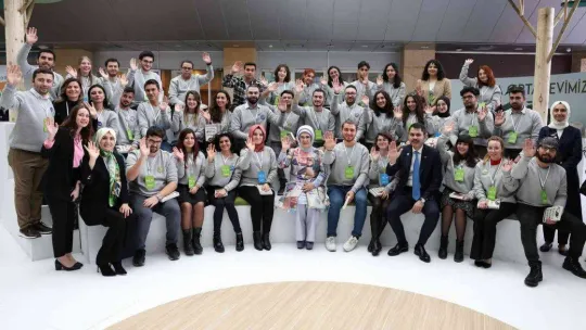 Emine Erdoğan: 'Sıfır Atık hareketi, sizlerin ellerinde yükselip tüm dünyaya ve gelecek nesillere miras kalacak'