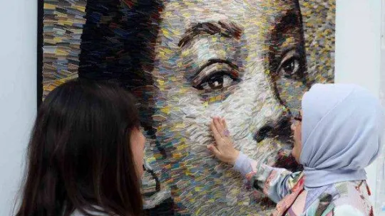 Emine Erdoğan: 'Sıfır Atık hareketi, sizlerin ellerinde yükselip tüm dünyaya ve gelecek nesillere miras kalacak'