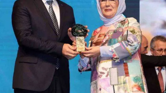 Emine Erdoğan: 'Sıfır Atık hareketi, sizlerin ellerinde yükselip tüm dünyaya ve gelecek nesillere miras kalacak'