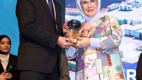 Emine Erdoğan: 'Sıfır Atık hareketi, sizlerin ellerinde yükselip tüm dünyaya ve gelecek nesillere miras kalacak'