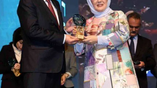 Emine Erdoğan: 'Sıfır Atık hareketi, sizlerin ellerinde yükselip tüm dünyaya ve gelecek nesillere miras kalacak'