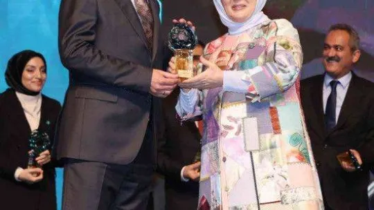 Emine Erdoğan: 'Sıfır Atık hareketi, sizlerin ellerinde yükselip tüm dünyaya ve gelecek nesillere miras kalacak'