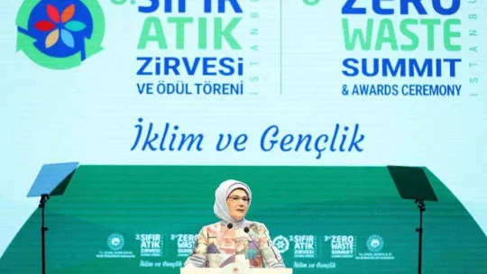 Emine Erdoğan: 'Sıfır Atık hareketi, sizlerin ellerinde yükselip tüm dünyaya ve gelecek nesillere miras kalacak'