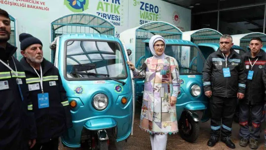 Emine Erdoğan: 'Sıfır Atık hareketi, sizlerin ellerinde yükselip tüm dünyaya ve gelecek nesillere miras kalacak'