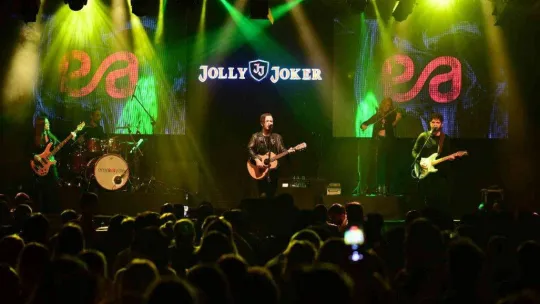 Emre Aydın: Umutlu olmadığım bir şarkıydı