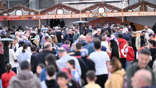 En fazla kestaneyi yiyip en güzel tatlıyı yapan ödülü kaptı