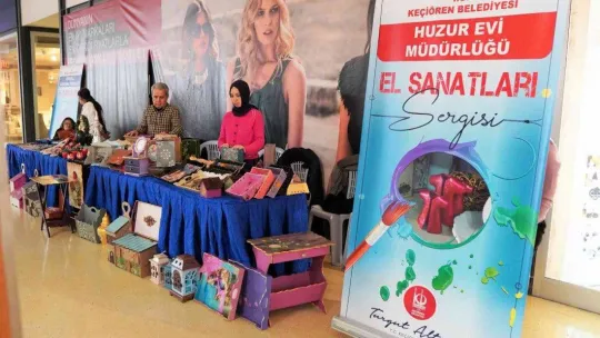 Engelli ve yaşlıların el emeği ürünleri sergide değer buluyor