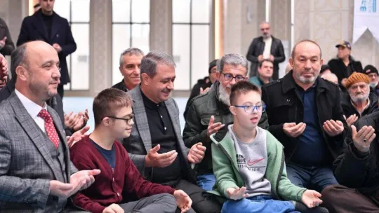 Engelsiz Cami programında 'Gönüller Buluştu'