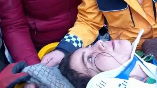 Enkazdan çıkarılan Eda: 'Hepinize çok teşekkür ediyorum'