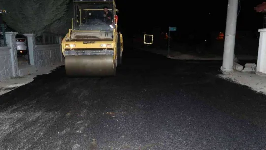 Erenler'de 15 sokak daha asfalt ile yenilendi