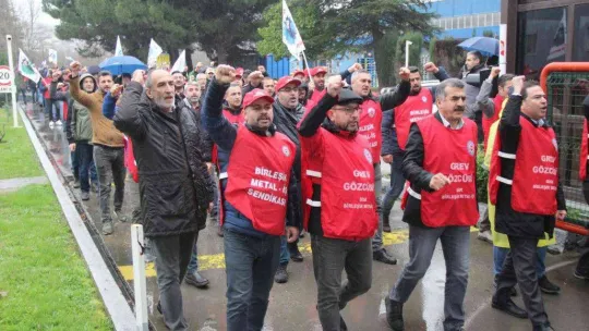 Erteleme kararına rağmen greve çıktılar