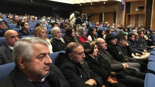 Esenler'de Mehmet Akif Ersoy, sempozyumla anıldı