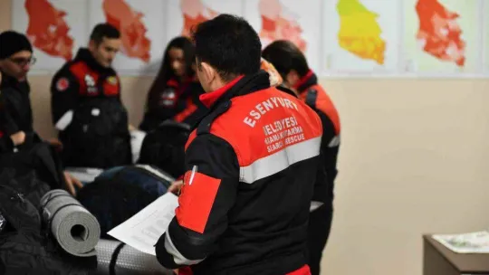 Esenyurt, depremzedeler için seferber oldu