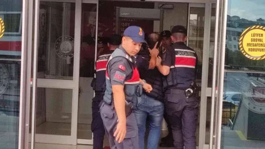 Eşini öldürmek isteyen zanlı, JASAT ekiplerinin şafak operasyonuyla yakalandı