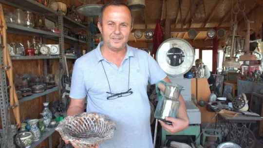 Eski ev eşyaları ile araba tekerlekleri geçim kaynağı oldu