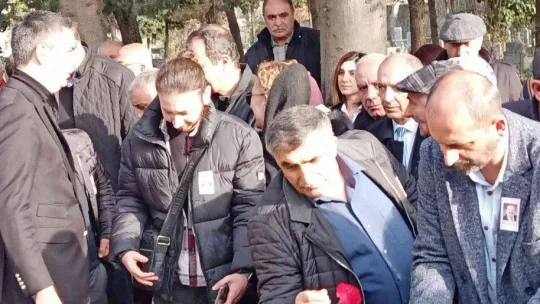 Eski Kartal Belediye Başkanı Mehmet Ali Büklü mezarı başında anıldı