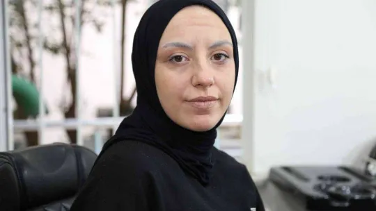 ESMEK'in temel makyaj eğitimleri büyük ilgi görüyor