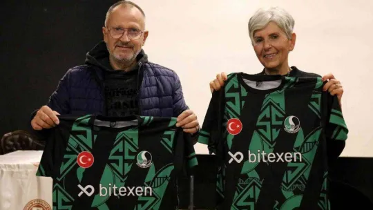 Etkinlikler 'Uzaktaki Yakın: Adapazarı' söyleşisi ile devam etti