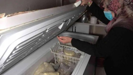 Ev sahibi çıkarmak istediği kiracılarını karanlıkta susuz ve elektriksiz bıraktı