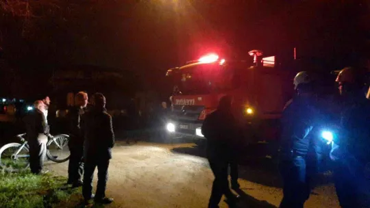 Evin odunluk kısmında yangın paniği