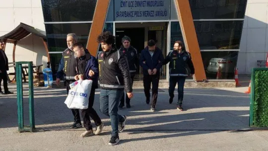 Evli genç kız, sevgilisini döven eski erkek arkadaşını bıçakladı