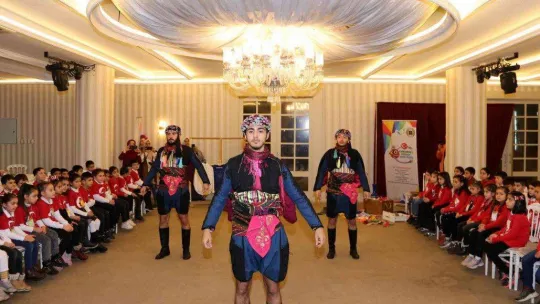 Evrensel Değerler Çocuk Müzesi'nde yeni yıl eğlencesi