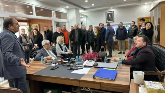 Balcıoğlu, Kadınlar ve Fabrika İşçileriyle Buluştu