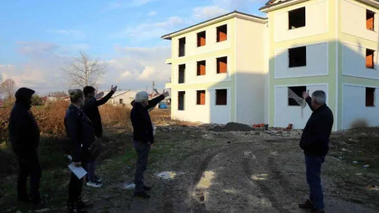 Farklı şehirlerden onlarca kişiyi milyonlarca dolandırdı: İçlerinde şehit çocuğu da var