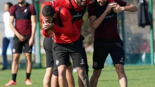 Fatih Karagümrük, Galatasaray maçı hazırlıklarını sürdürüyor