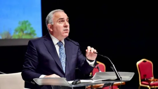 Fatih'te 'Fatih Edebiyat Günleri' 'İmzalı Kitapların Peşinde' sergisiyle başladı