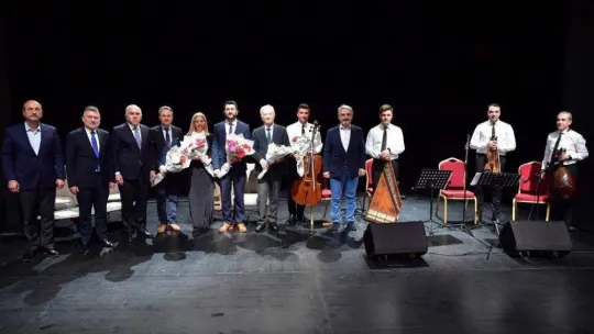 Fatih'te 'Fatih Edebiyat Günleri' 'İmzalı Kitapların Peşinde' sergisiyle başladı