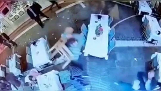 Fatih'te 1 kişinin yaralandığı kavganın yeni görüntüleri ortaya çıktı